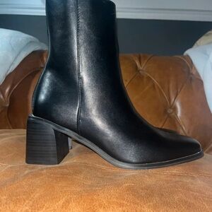 Primark Sleek Black Heeled Boots